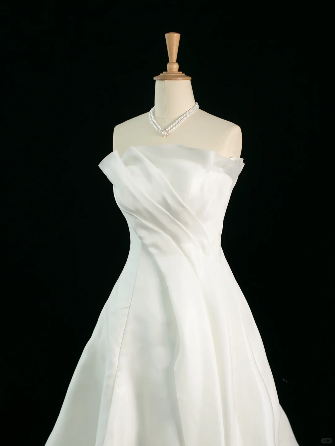 Elegant Wedding Dress Ball Gown Strapless Sleeveless White Summer Long Wedding Dresses Bride Dress Bridal Gowns DH380