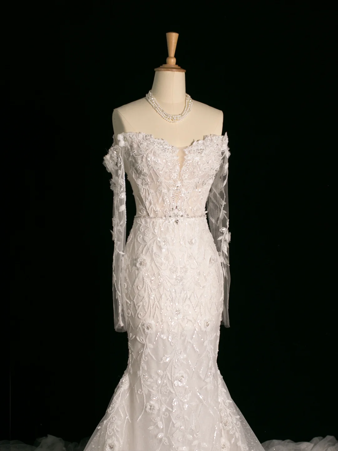 Chic Wedding Dress Mermaid Off The Shoulder White Long Sleeves Lace Long Vintage Wedding Dresses Bridal Gowns Brides Gown DH387