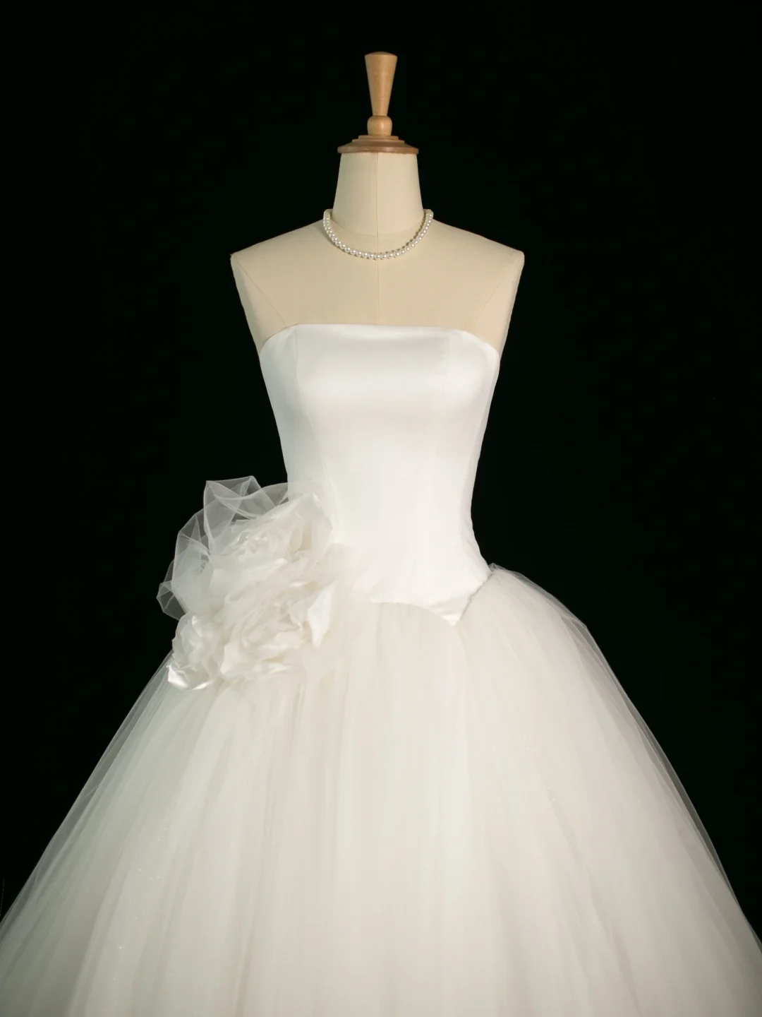 Elegant Wedding Dress Ball Gown Strapless Tulle White Summer Long Wedding Dresses Bride Dress Bridal Gowns DH390