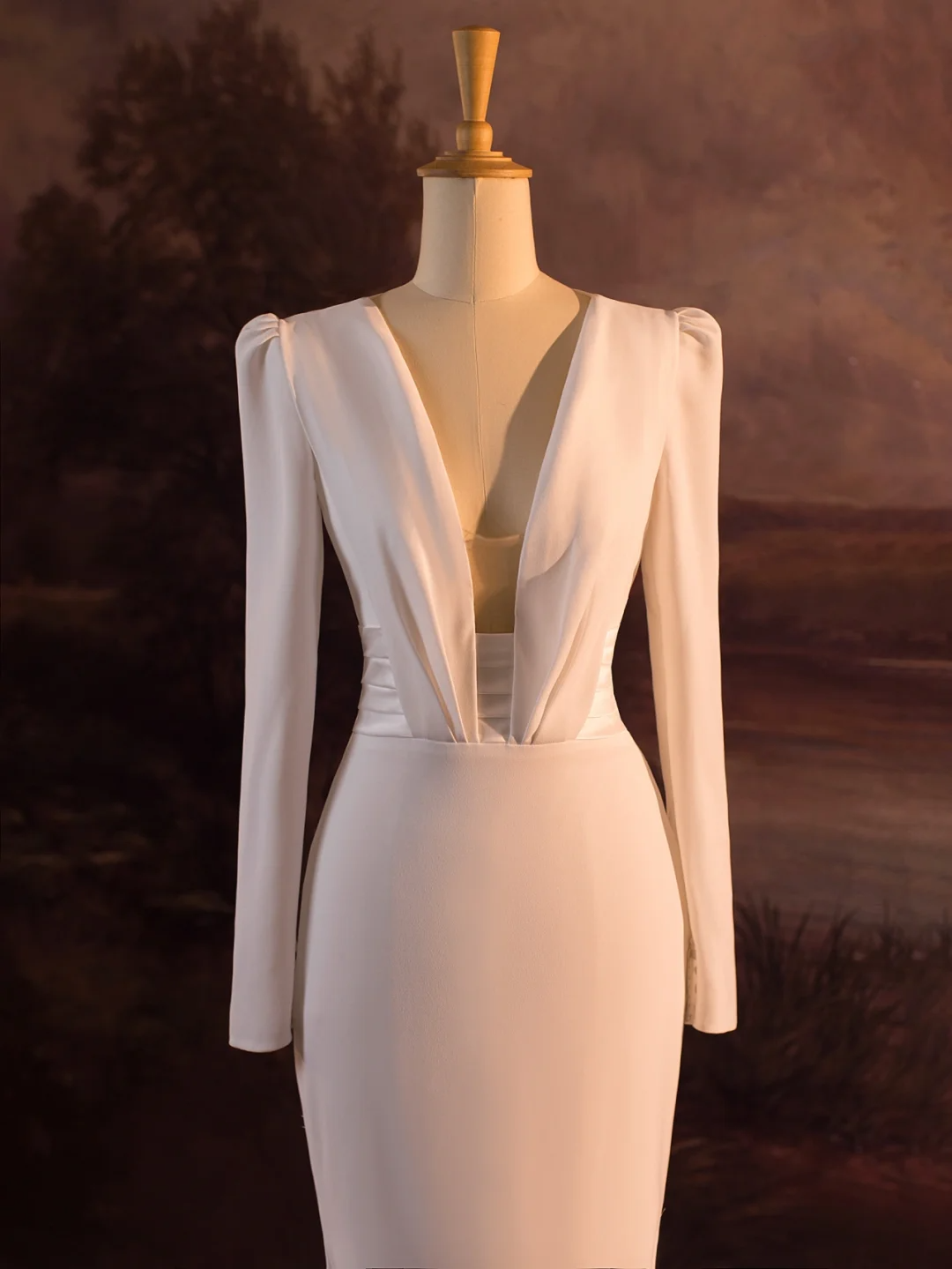 Vintage Wedding Dress Mermaid V Neck White Long Sleeves Backless Satin Long Wedding Dresses Bridal Gowns Brides Gown DH413