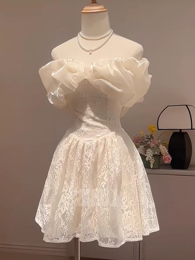 Pretty Ball Gown Strapless White Lace Short Homecoming Dress Summer Middle School Formal 8th Grade Hoco Dresses Summer Homecoming Outfits DH640