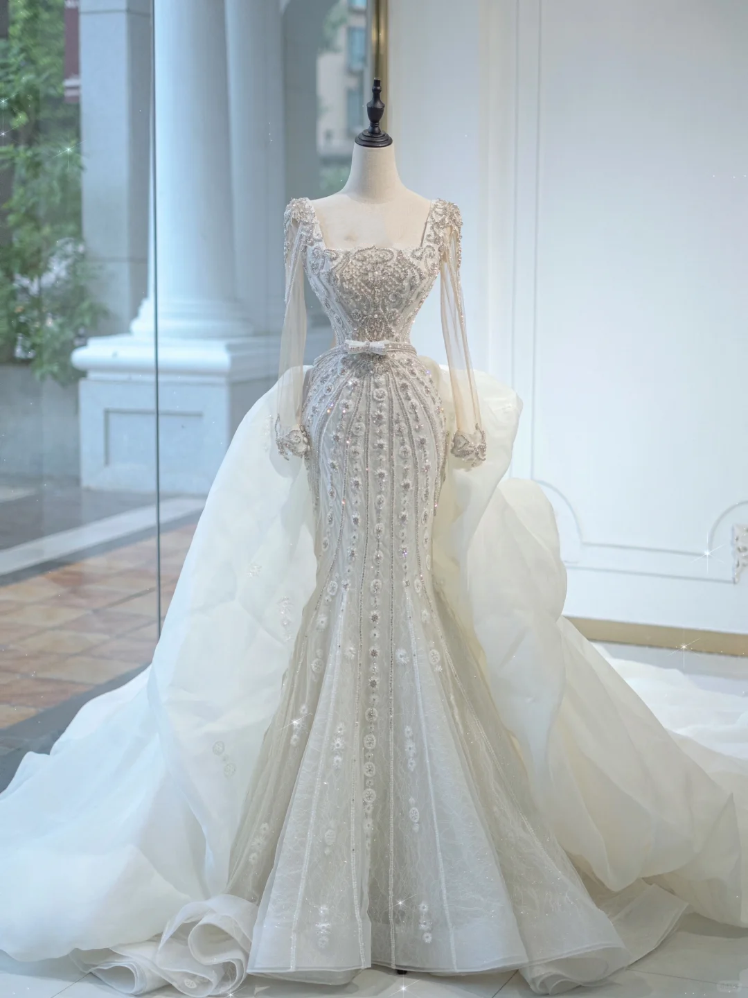 Unique Bridal Gown Mermaid Square Neck Long Sleeves White Silver Beads Wedding Dresses Modest Bridal Gowns DH730