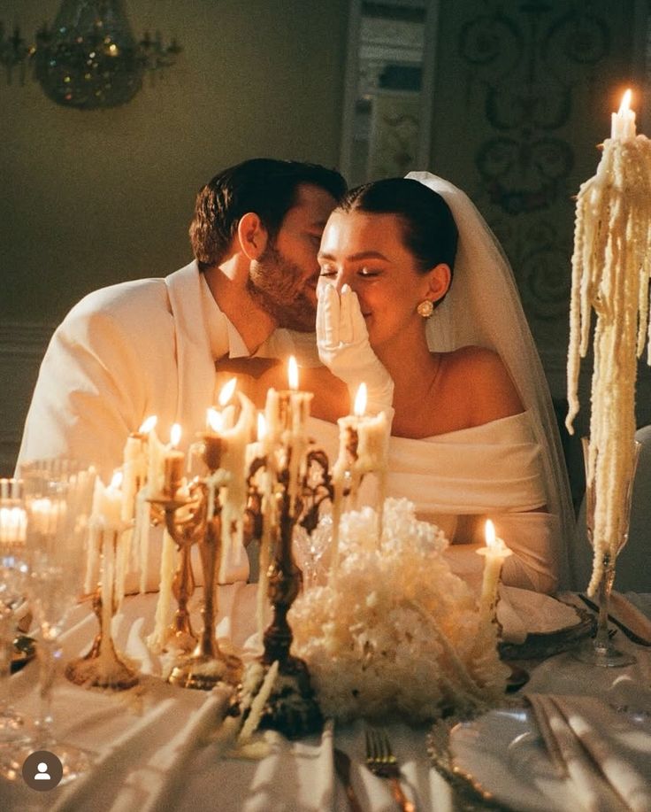 Dreamy Wedding Dress Mermaid Off The Shoulder Satin White Wedding Dresses Bridal Gowns DH736