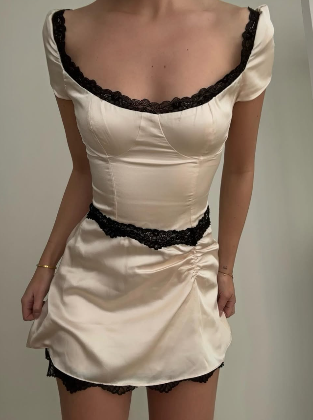 Apricot A Line Round Neck Black Lace Satin Homecoming Dress Cocktail Dress Outfits SH3915