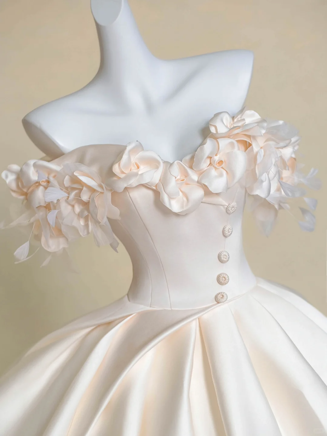 Modest Wedding Dress Ball Gown Off The Shoulder Light Pink Satin Long Wedding Dresses Brides Dress Bridal Gowns DP1976