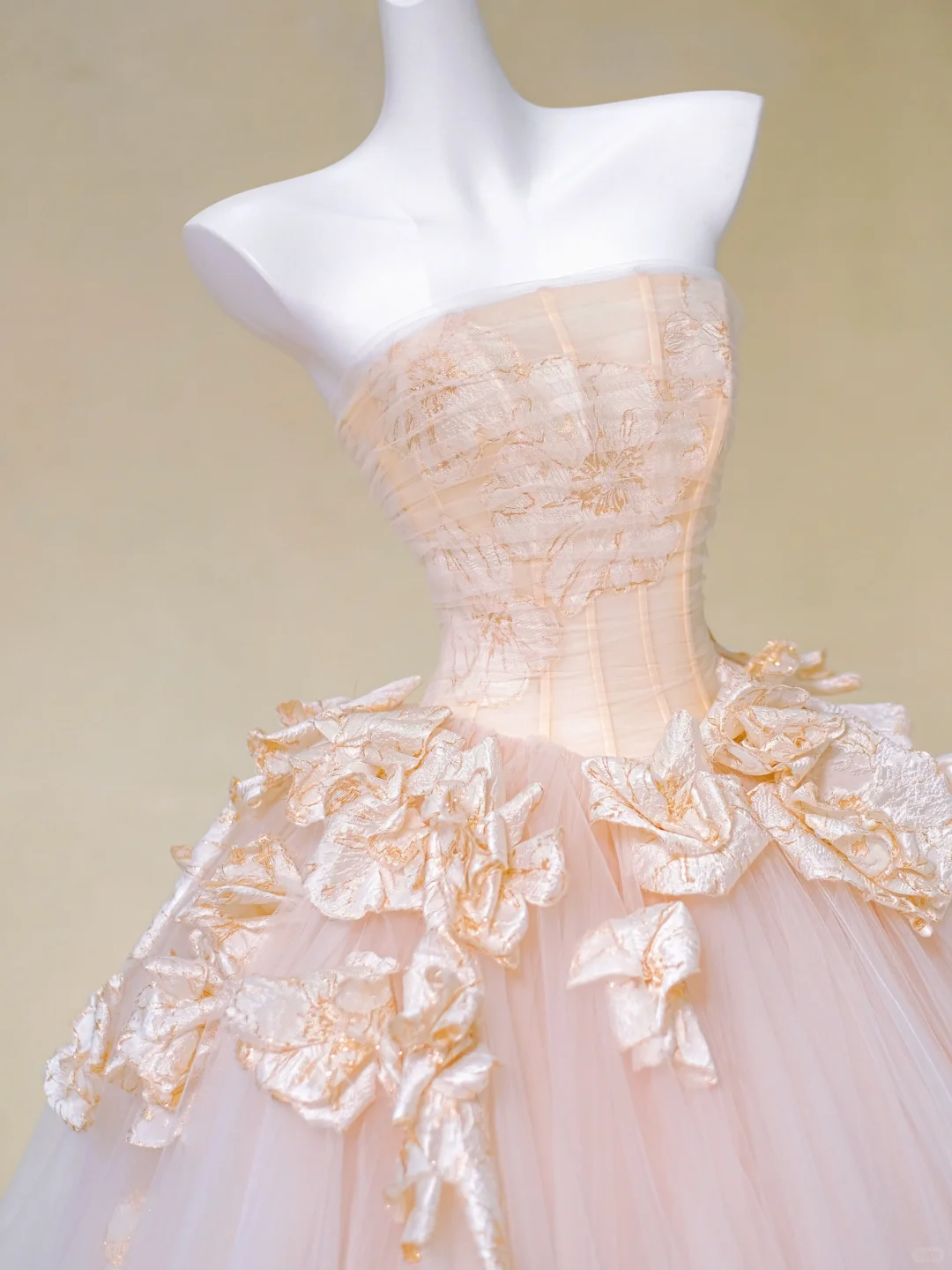 Pretty Wedding Dress Ball Gown Strapless Pink Tulle Floral Long Wedding Dresses Bridal Gowns DP1981