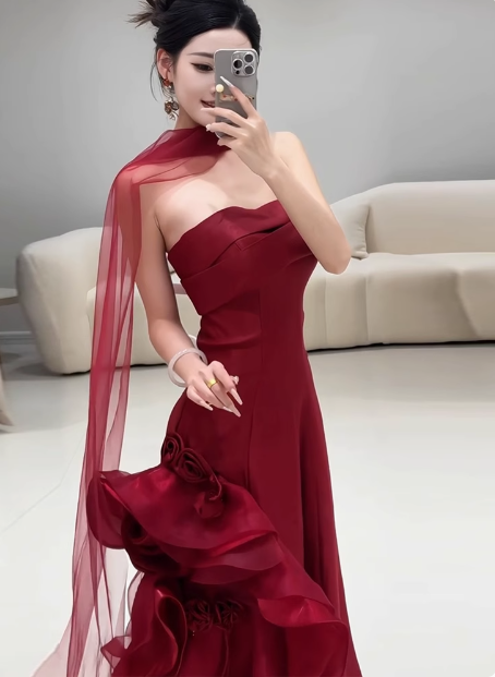 Gorgeous Sheath Strapless Burgundy Satin Prom Dresses Formal Summer Wedding Guest Dresses Wedding Guest Outfits With Scarf DP2267