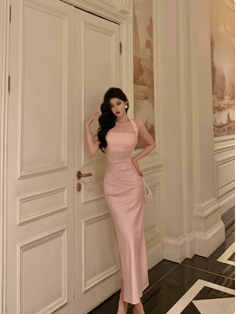 Elegant Sheath Halter Pink Satin Sleeveless 21st Birthday Dress Party Gown Birthday Outfits Birthday Dress Ideas For Women DP542