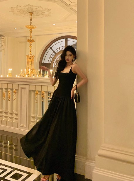 Elegant A line Spaghetti Straps Black Sleeveless 21st Birthday Dress Party Gown Birthday Outfits Birthday Dress Ideas For Women DP543