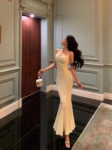 Elegant Mermaid Spaghetti Straps Ivory 18th Birthday Dress Party Gown Birthday Outfits Birthday Dress Ideas For Women DP593