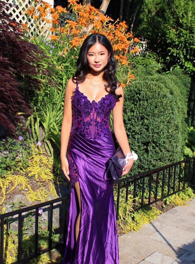 Purple Sheath Spaghetti Strap Appliques Satin Prom Dress Evening Dress with Slit SH2535