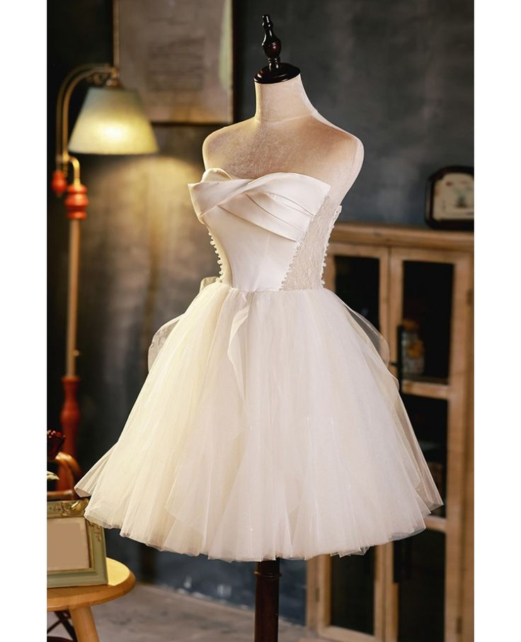 Elegant Satin Tulle Homecoming Dress Strapless Short Birthday Dress S434