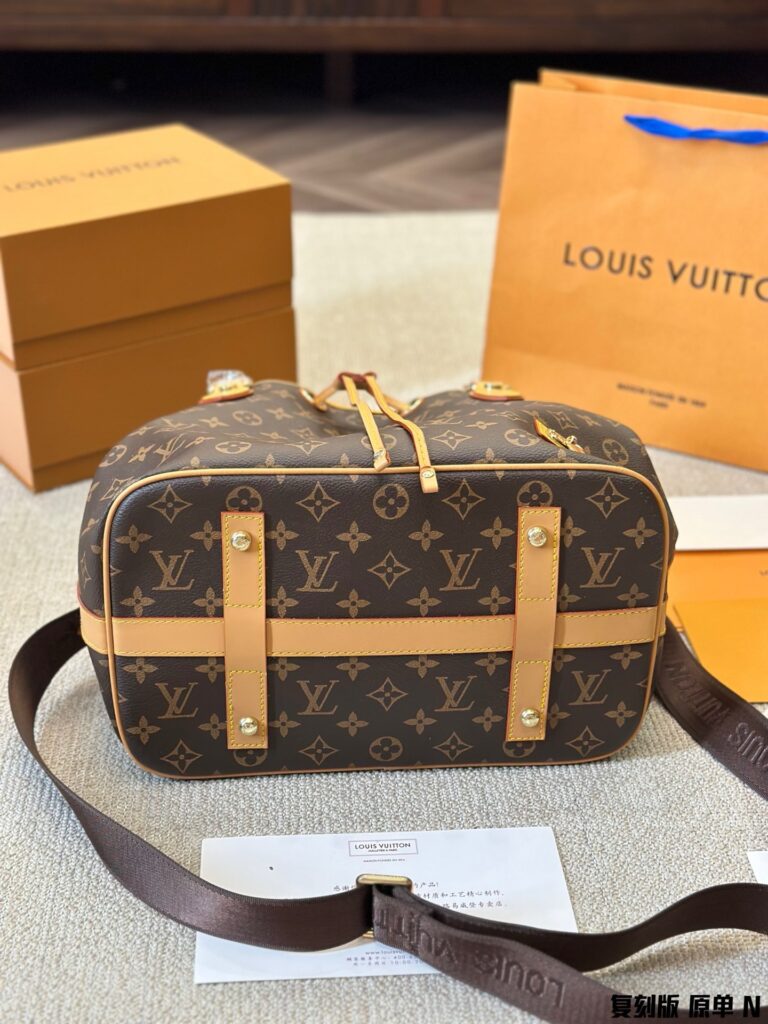 LOUIS VUITTON EDEN NEO MONOGRAM SHOULDER BAG WITH STRAP