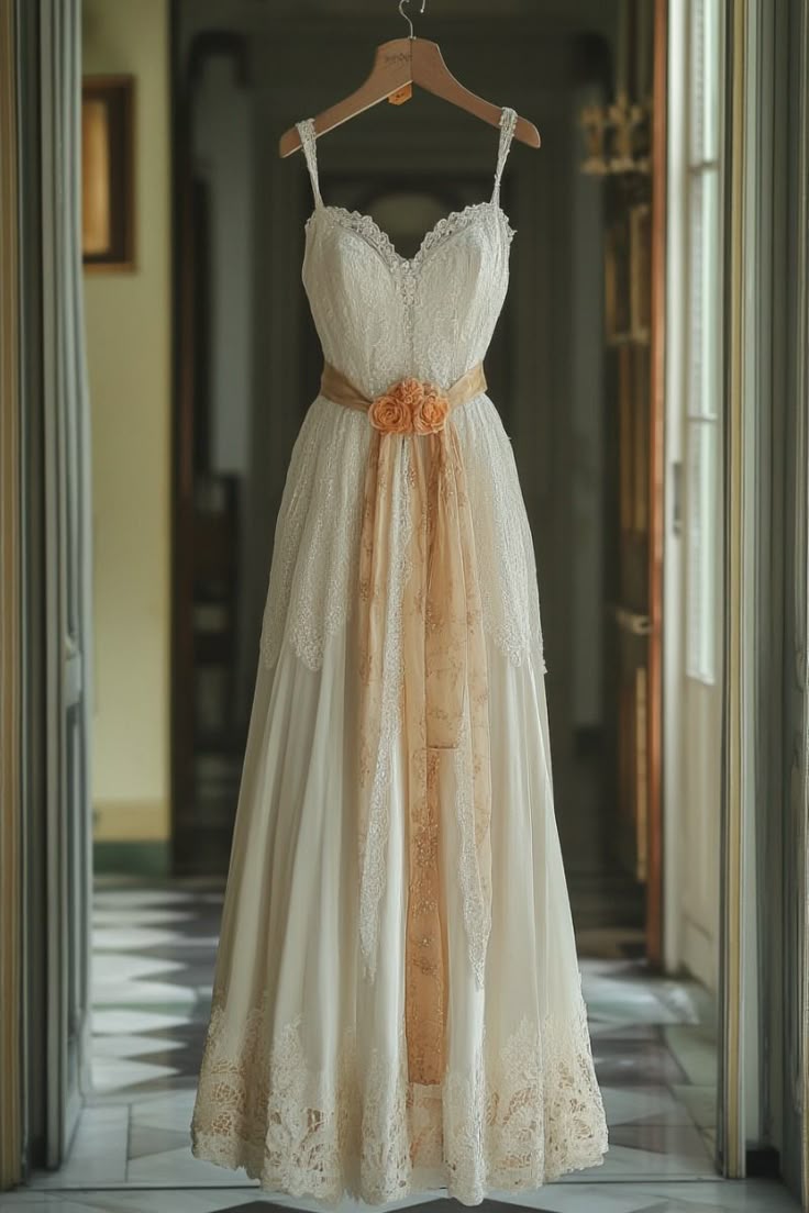 White A-line Sweetheart Lace Long Sweet Evening Dress ED01494