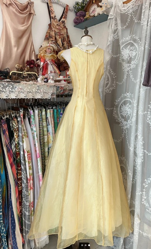 Vintage Yellow A-Line Boat Neck Tulle Long Prom Dress Simple Embroidery Applique Evening Dress ED01592