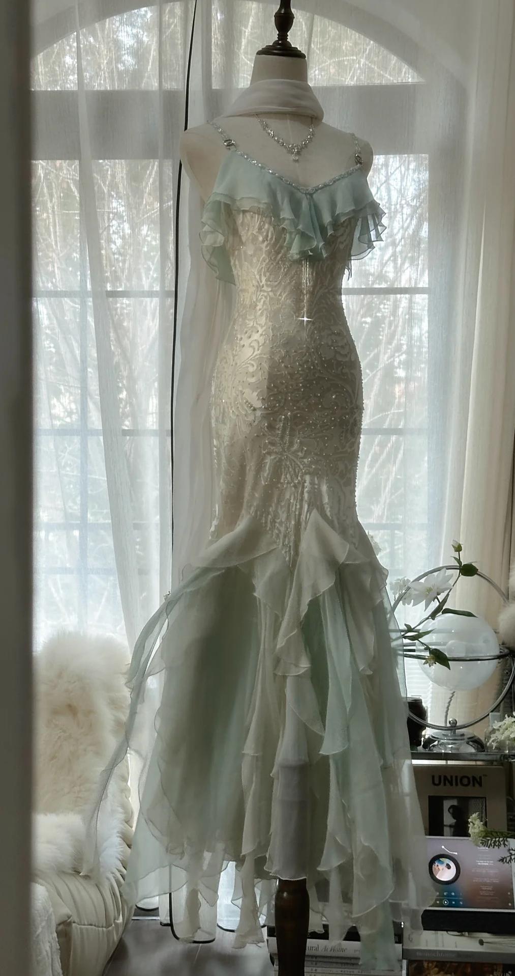 Romantic Vintage Mint Green Chiffon Mermaid Beadwork Long Prom Dress Ruffled Fairytale Graduation Dress ED01725