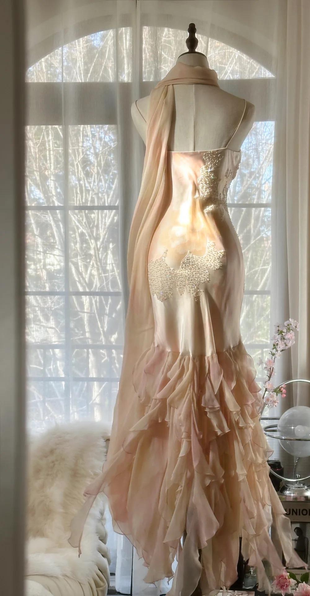 Fairytale Spaghetti Straps Ombre Chiffon Mermaid Gowns Vintage Gentle Backless Prom Dress ED01971