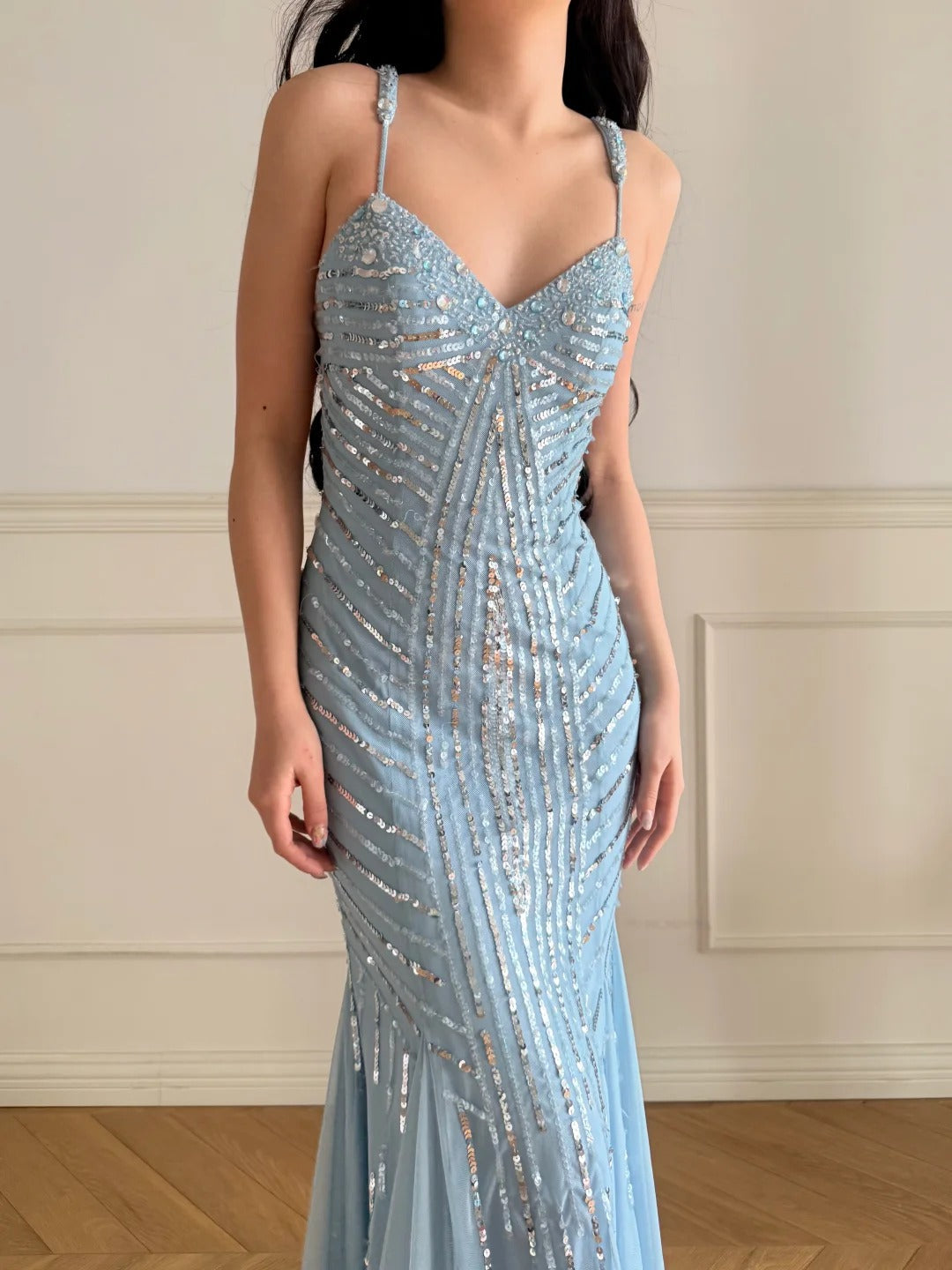 Enchanted Sky Blue Tulle Mermaid Gowns V-Neck Shiny Sequined Backless Long Prom Dresses ED01975