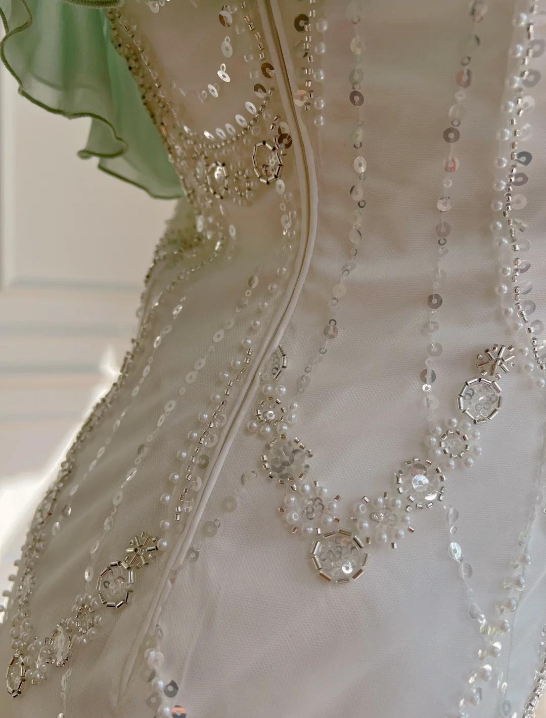 Fairytale Mint Green Spaghetti Straps Chiffon Ruffled Prom Dresses Shiny Beaded Sequined Backless Evening Dresses ED02006
