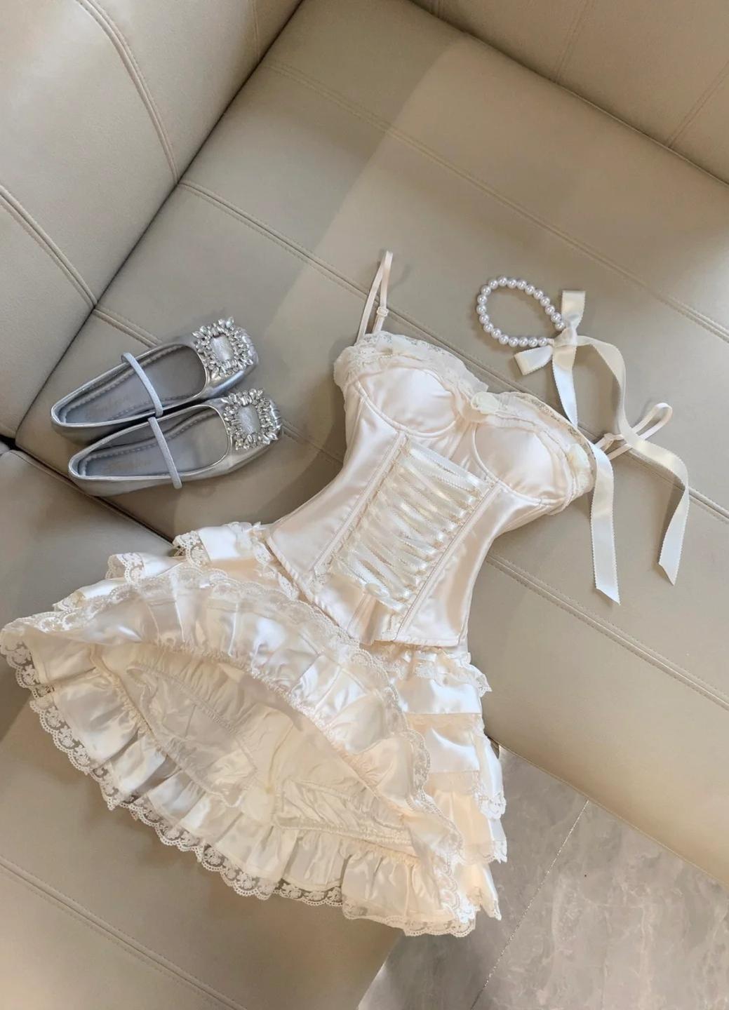 Princess-Inspired Spaghetti Straps Satin Lace Satin Short Prom Dresses Cute A-Line Two-Piece Homecoming Dress ED02124