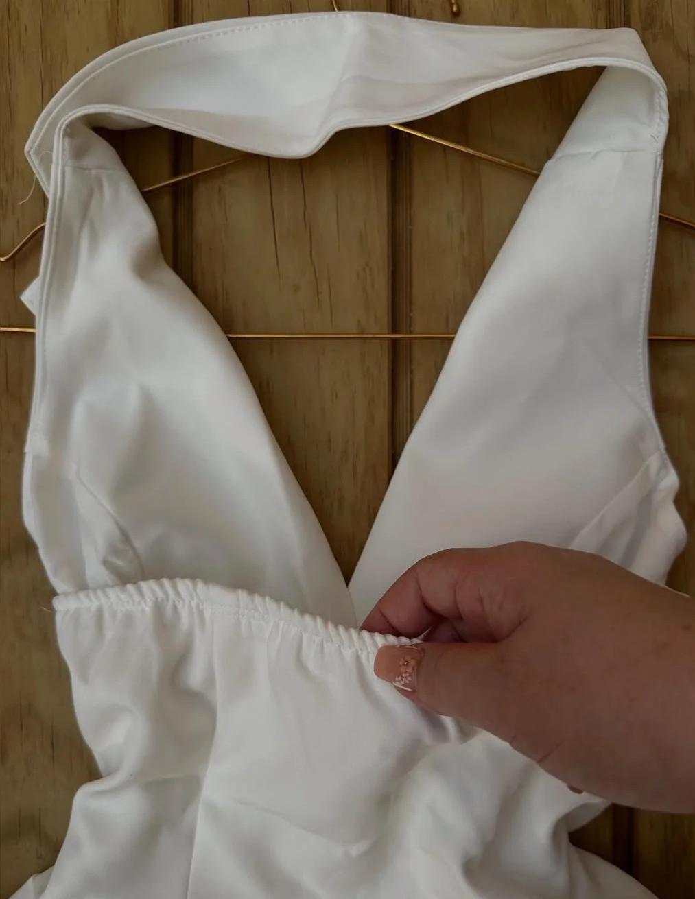 Vintage White V-neck Satin Backless A-line Party Dresses Beautiful Homecoming Dress ED02128