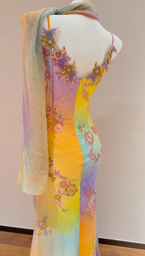 Glam Yellow Pink Spaghetti Straps Chiffon Embroidered Appliques Mermaid Prom Dresses Formal Evening Gowns ED02357