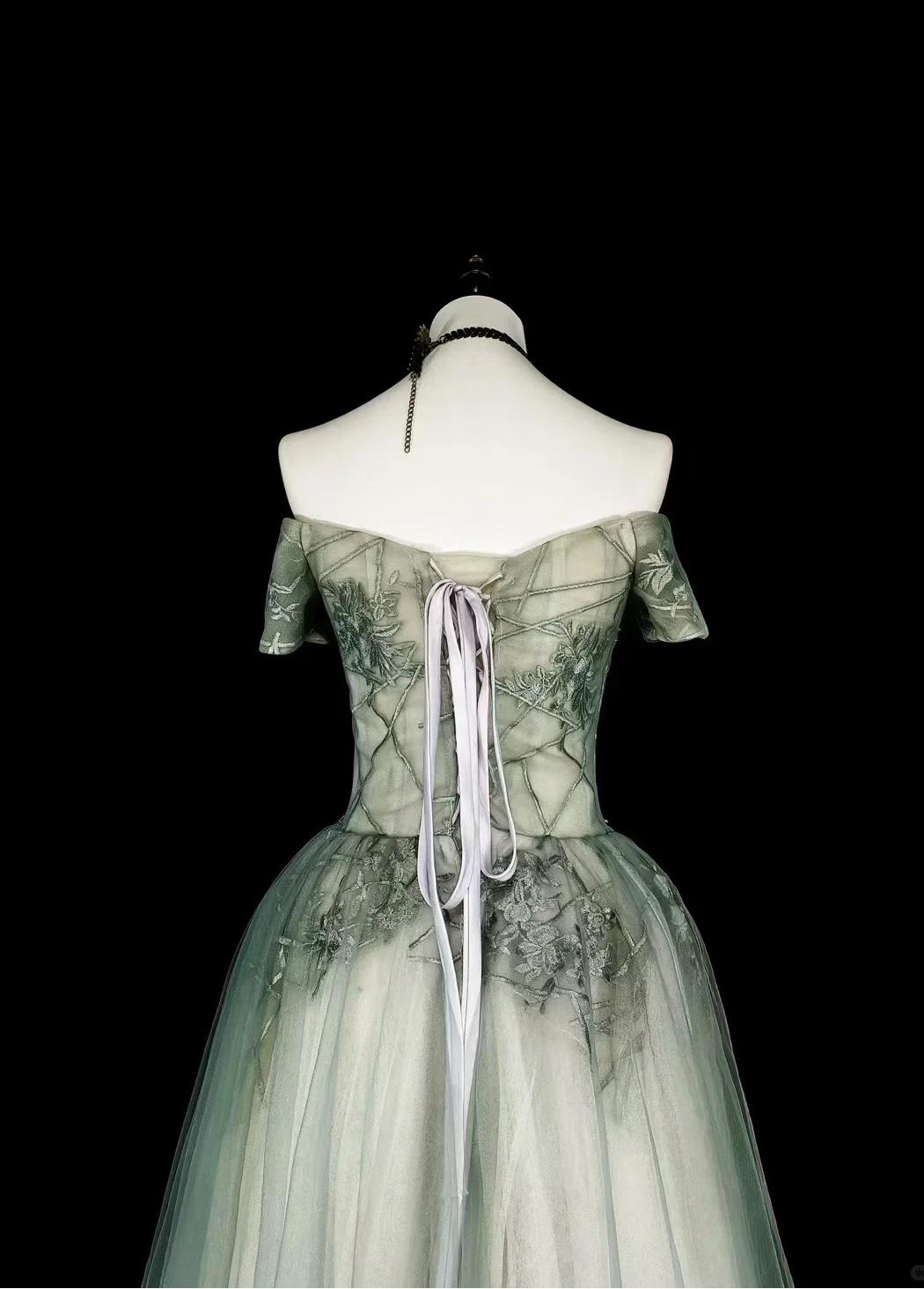 Sweet Green Off Shoulder A-Line Tulle Long Prom Dresses Formal Evening Gowns ED02617