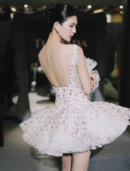 Stunning White Tulle A-Line Square Neck Polka Dot Short Prom Dresses Elegant Party Dresses ED02694