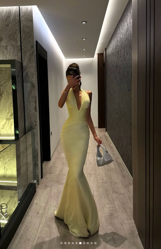 Fashion Butter Yellow V-Neck Mermaid Chiffon Long Prom Dresses Formal Evening Gowns with Open Back ED02760