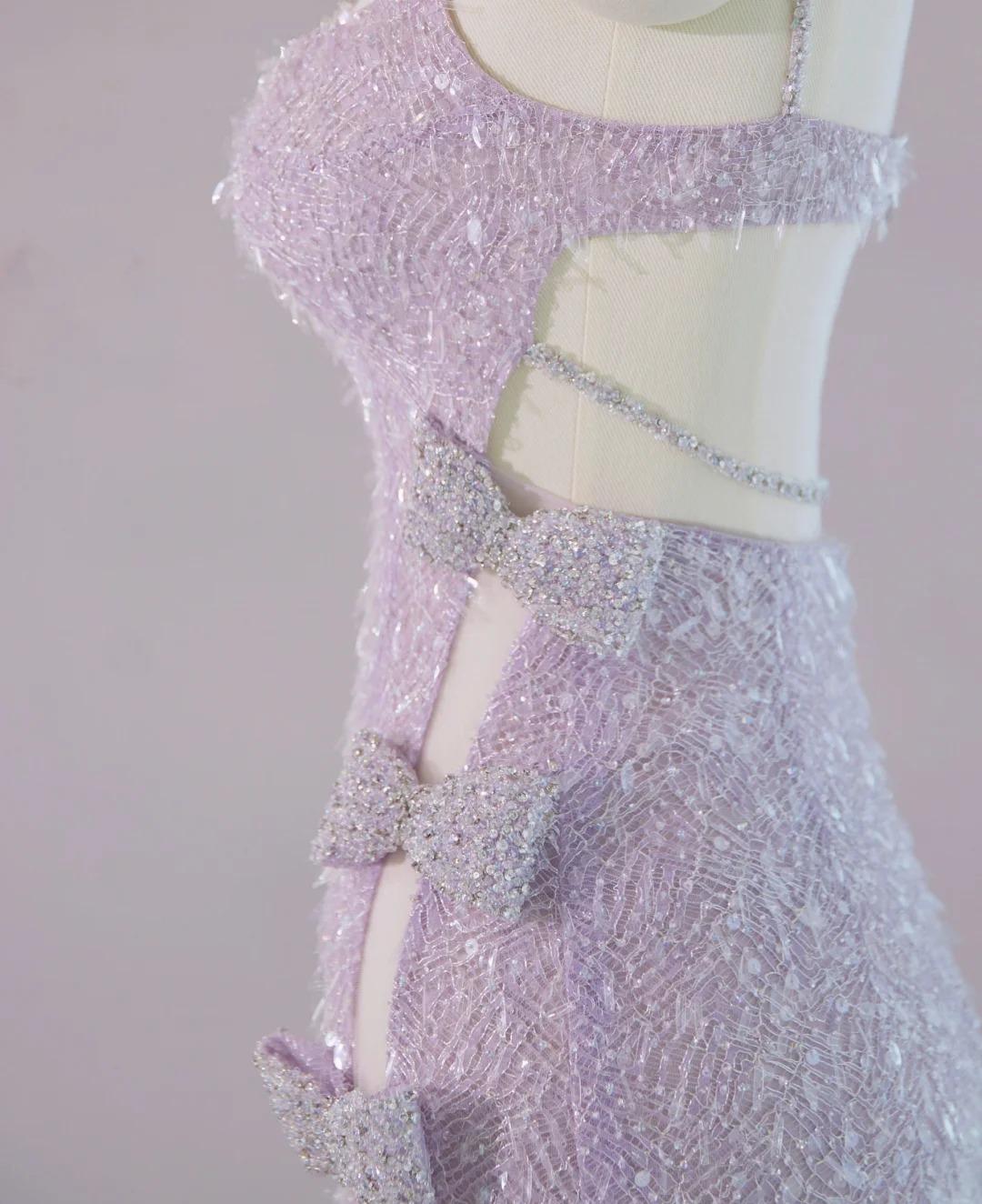 Stunning Light Purple V-neck Sheath Lace Beading Long Prom Dresses Formal Evening Gowns with Slits ED02860