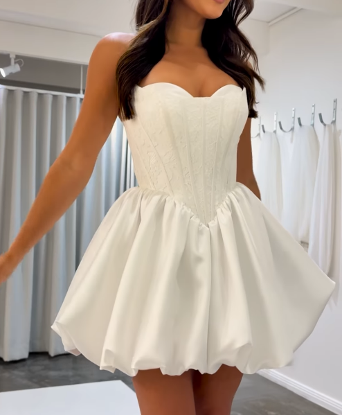 Sweetheart White Strapless A-Line Satin Short Prom Dresses Fashion Homecoming Dress ED02949