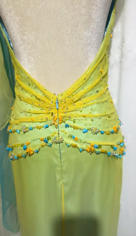 Gorgeous Middle Eastern Style Halter Mermaid Tulle Beading Long Prom Dresses Vintage Evening Gowns ED03030