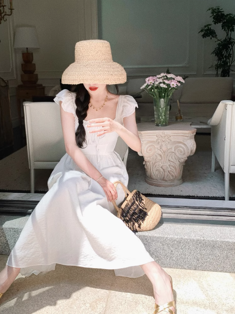 French Retro Red Square Neck Fly Sleeve Dress ED0303