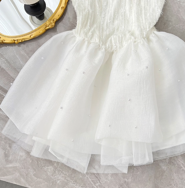 Simple White Spaghetti Straps A-Line Tulle Beaded Short Prom Dresses Sweet 16 Dresses ED03150