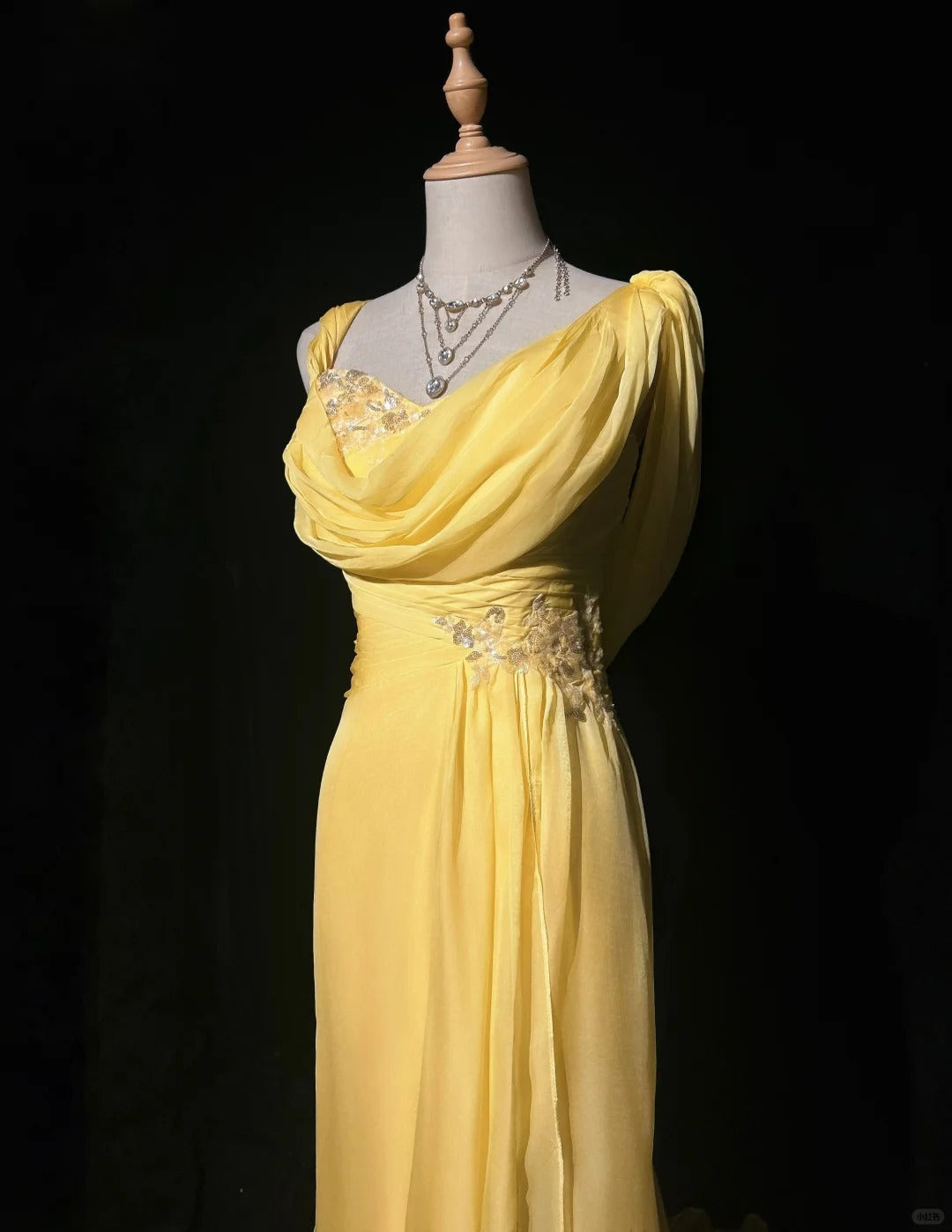 Glamour Yellow Spaghetti Straps Sheath Tulle Long Prom Dresses Formal Evening Gowns ED03161