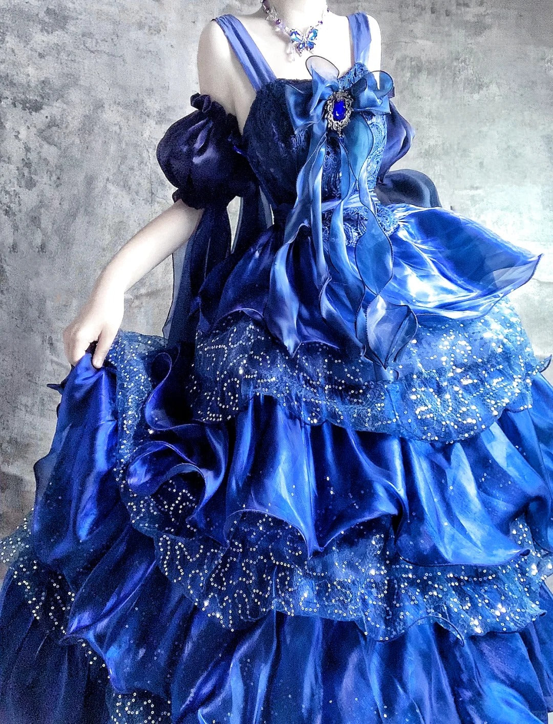 Fairytale Blue Spaghetti Straps A-Line Satin Sequin Long Prom Dresses Gorgeous Birthday Evening Gowns ED03186