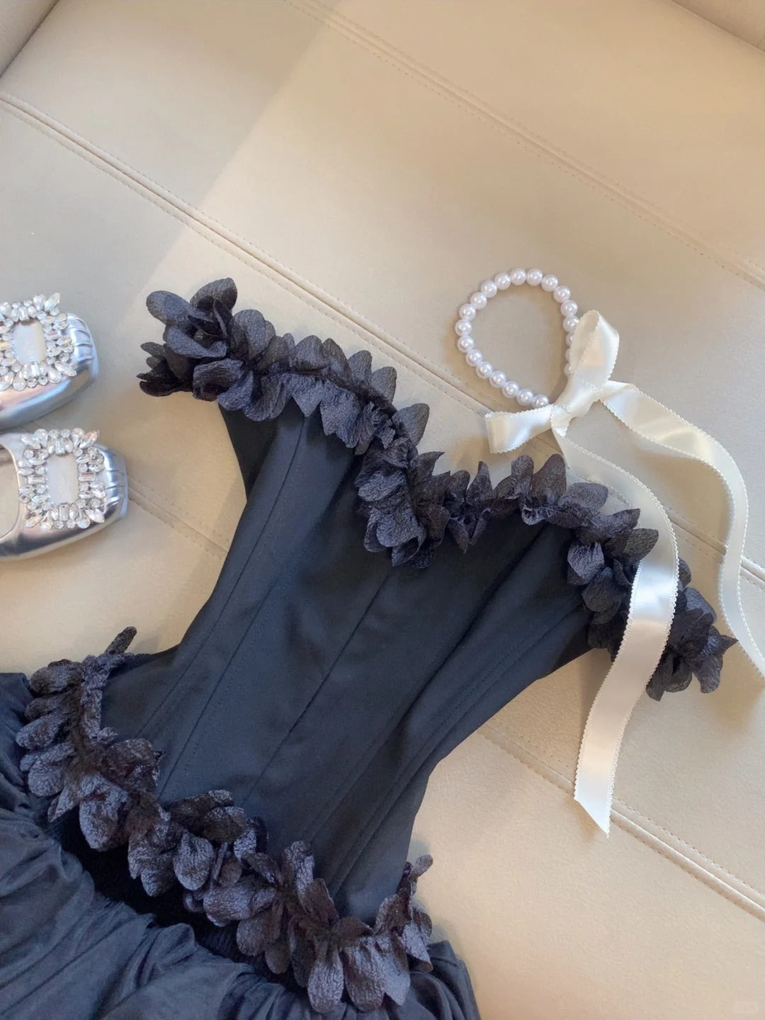 Elegant Off-the-shoulder Tulle Applique Short Ball Gown Fashion Party Dress ED03266