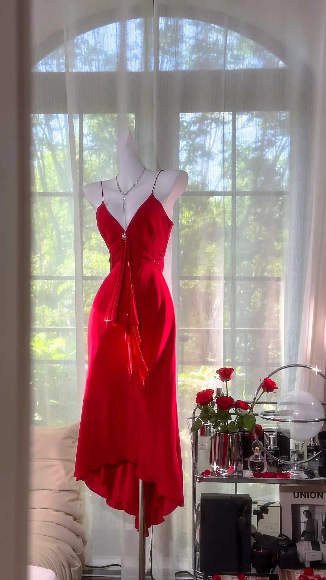 Glamour Red V-neck Sheath Chiffon Short Party Dress, Retro Prom Dresses ED03338