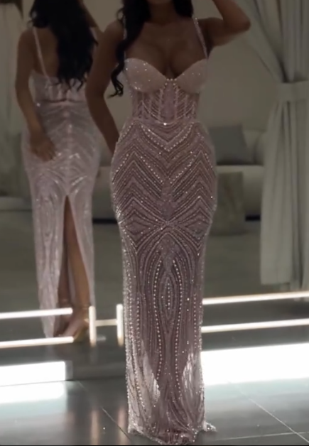 Gorgeous Light Pink Spaghetti Straps Sheath Tulle Beaded Long Evening Gowns Sweet Graduation Dress ED03412