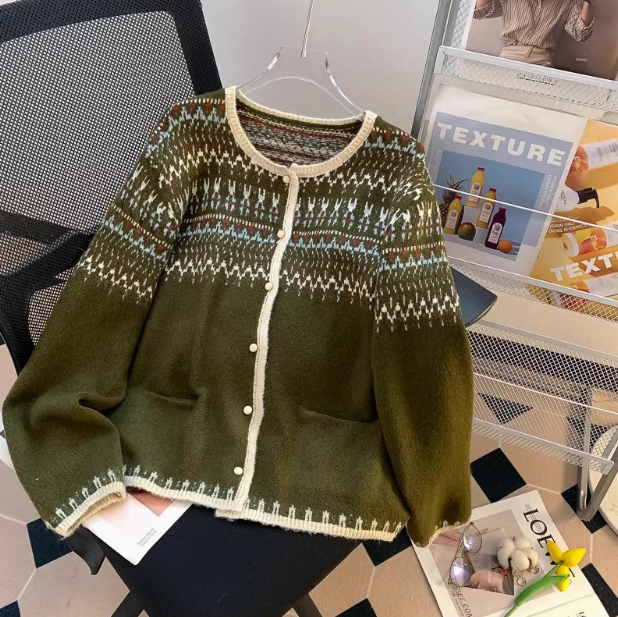 Fair Isle Vintage Jacquard Knit Cardigan ED0350