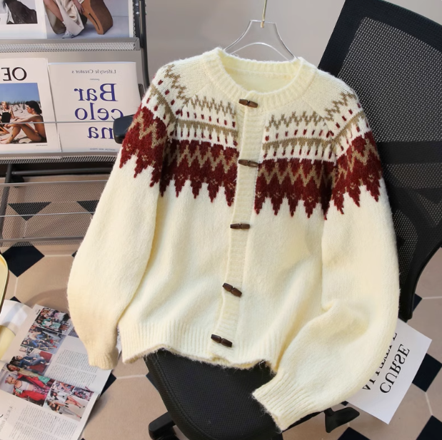 Vintage Horn Button Fair Isle Thick Knit Cardigan ED0359