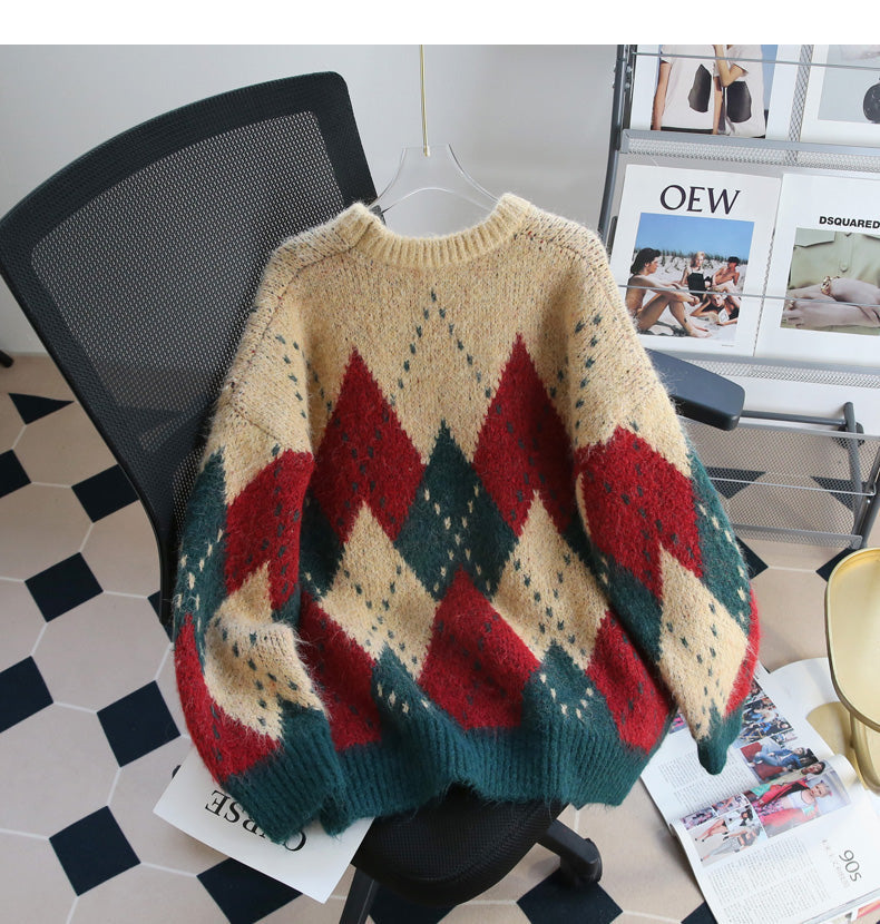 Atmospheric diamond contrast color round neck pullover sweater ED0488