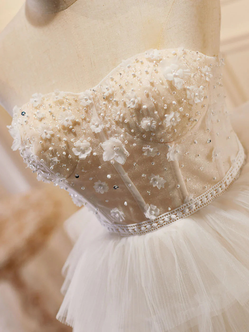 Beige Sweetheart Neck Tulle Short Prom Dress, Beige Homecoming Dress ED0636