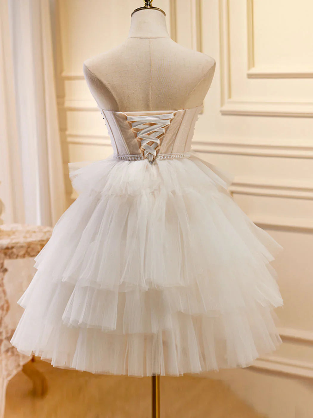 Beige Sweetheart Neck Tulle Short Prom Dress, Beige Homecoming Dress ED0636