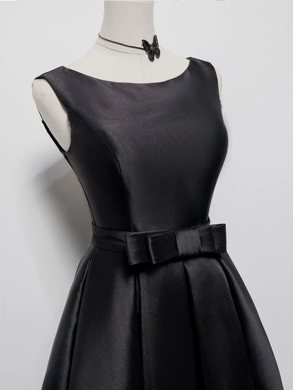 Simple A-Line Satin Black Short Prom Dress, Black Homecoming Dress ED0637