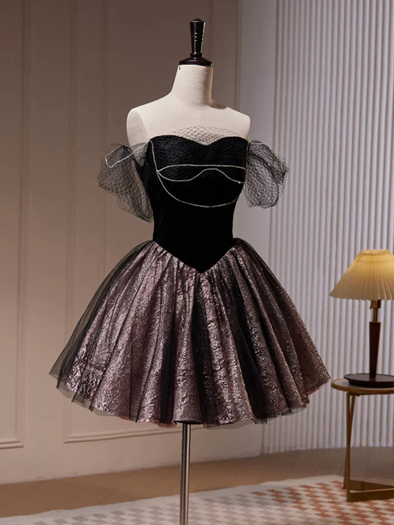Black Mini Short Prom Dress, Sweetheart Neck Black Cute Homecoming Dress ED0655