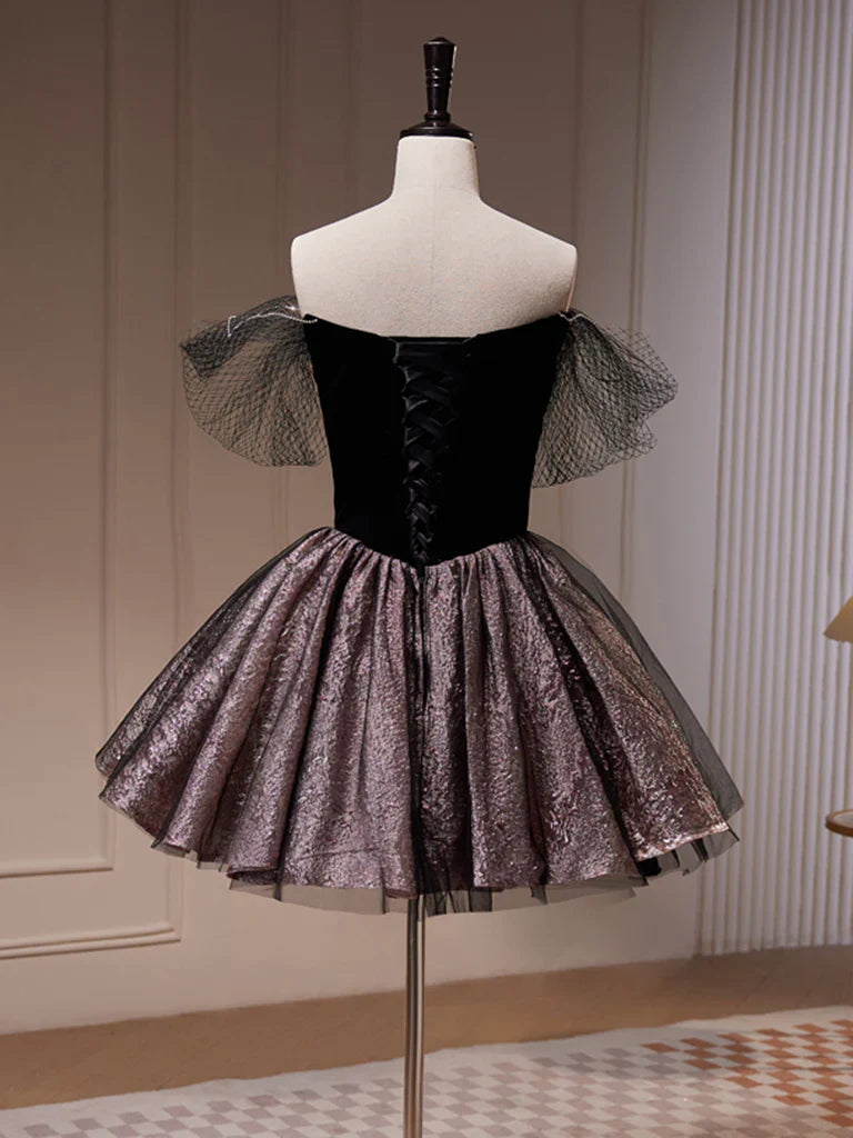 Black Mini Short Prom Dress, Sweetheart Neck Black Cute Homecoming Dress ED0655