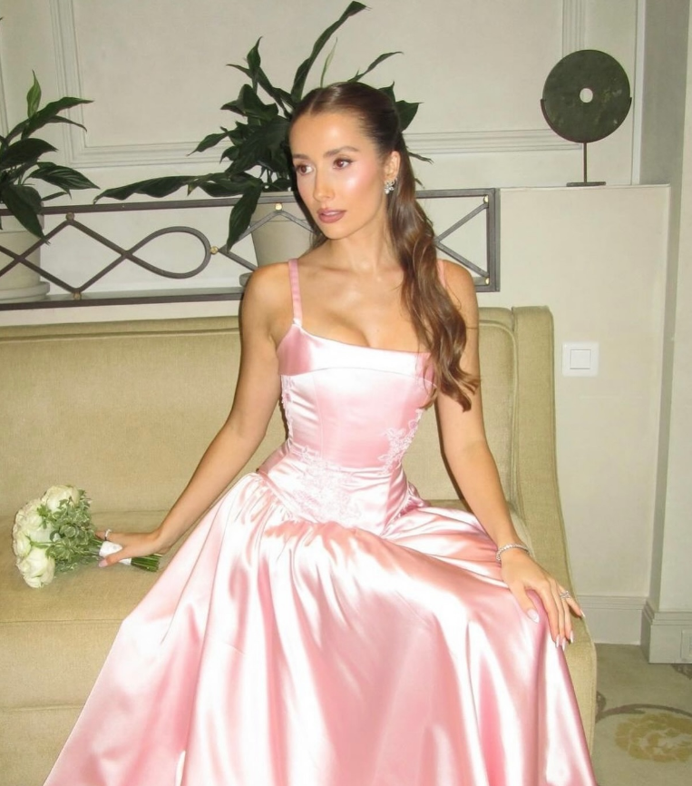 Pink A Line Spaghetti Straps Appliques Satin Long Prom Dress Evening Dress SH2483