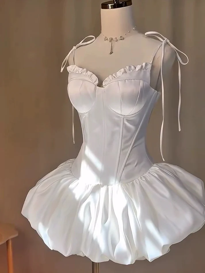 Elegant White Satin Short Birthday Outfits A Line 6th Grade Homecoming Dress S920