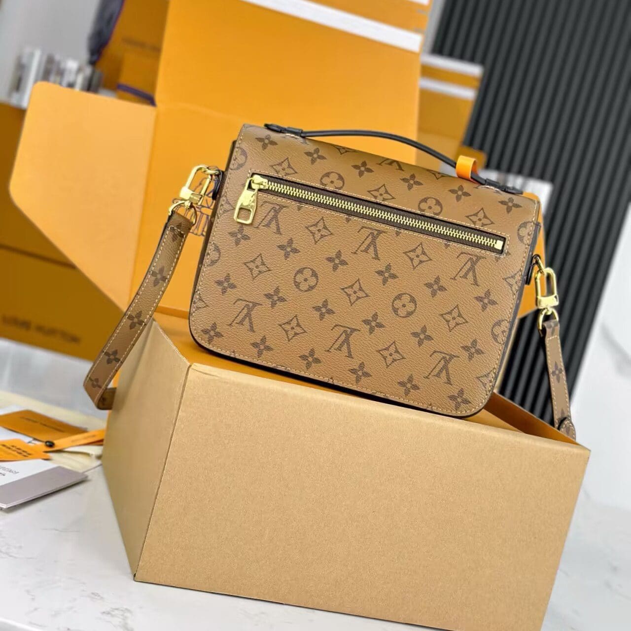 Louis Vuitton M44876 Pochette Métis